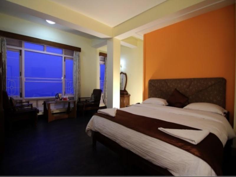 The Sikkim Continental Hotel Gangtok Bagian luar foto